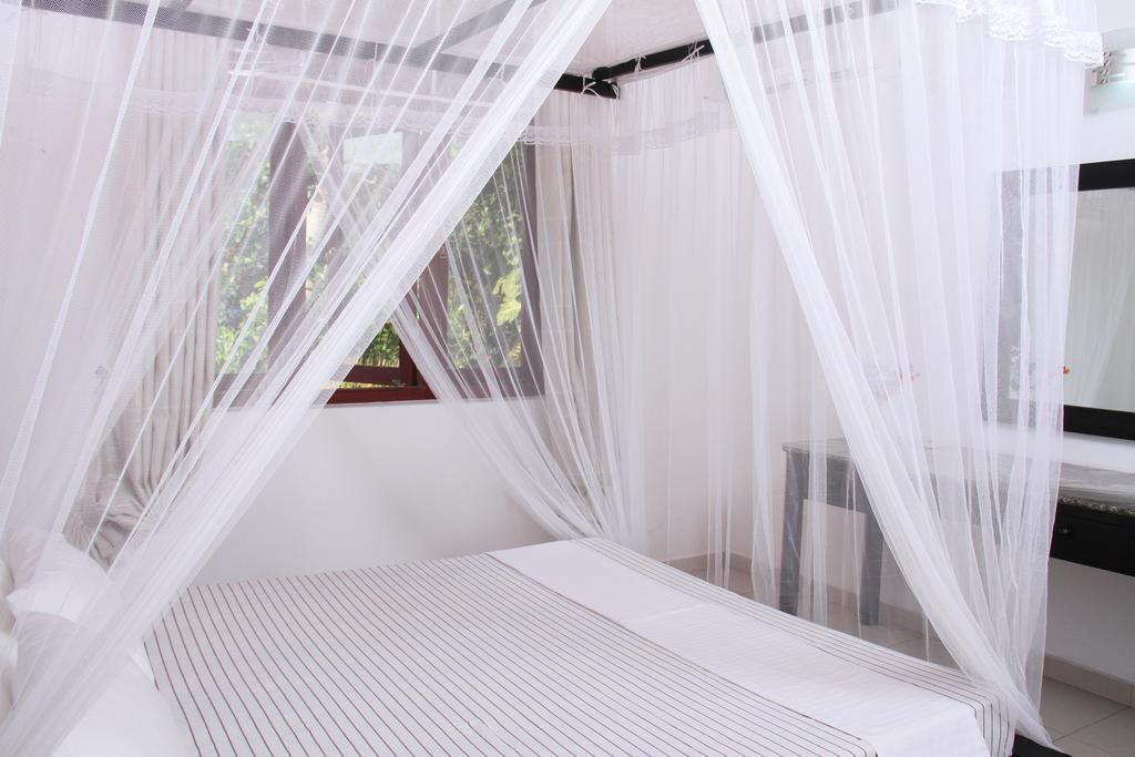 Harris Villa Hikkaduwa Rom bilde