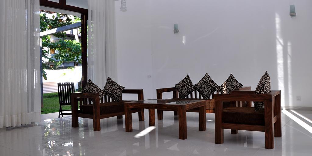 Harris Villa Hikkaduwa Rom bilde
